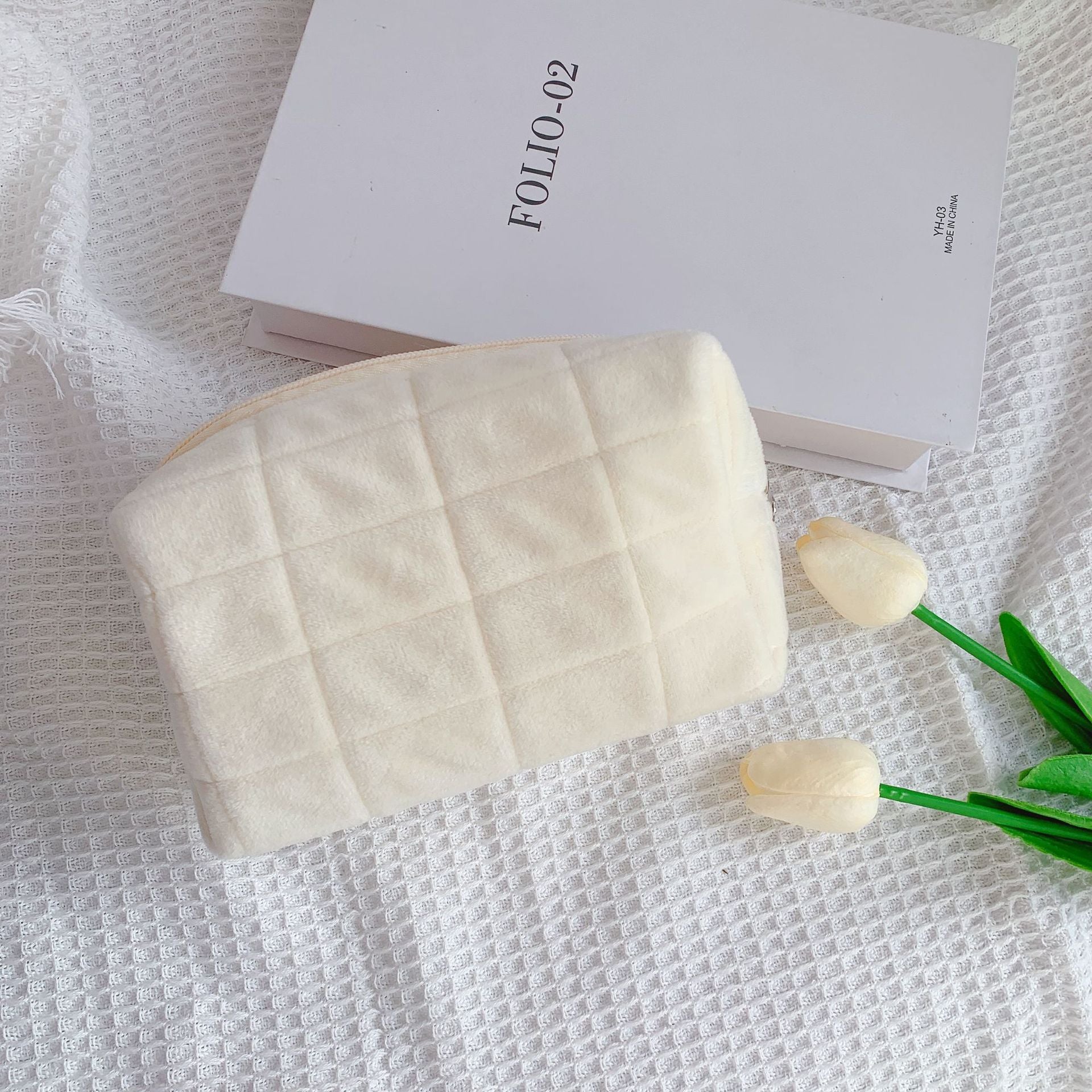 Wholesale Velvet Decompression Pillow Makeup Storage Bag